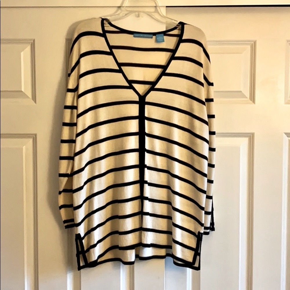 Gorgeous silk/cashmere sweater- L